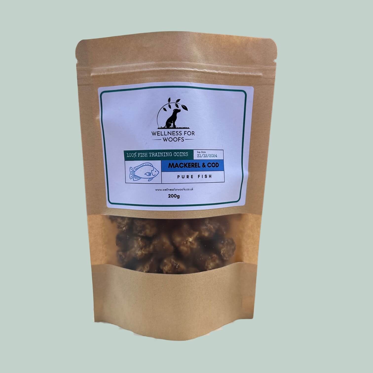 Pouch of cod and mackerel dog training treats